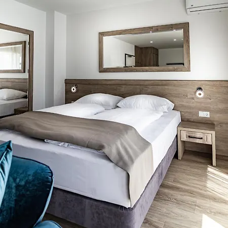 Hotel Sleep 4*