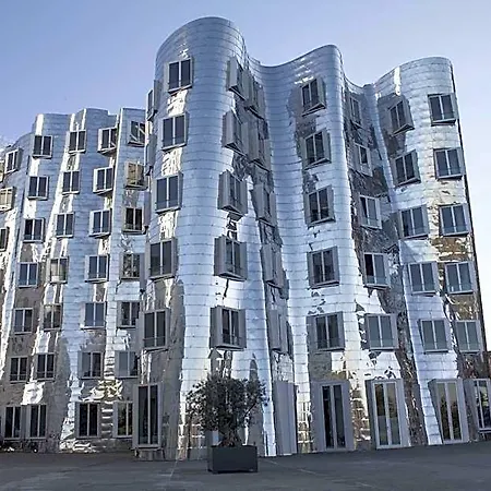 Sleep 4* Düsseldorf